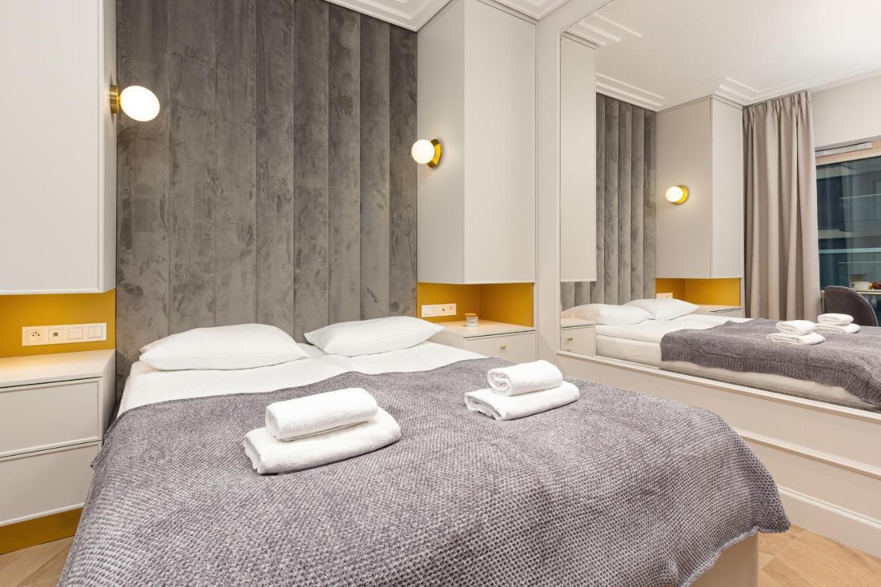 Mennica Residence Central Apartment By Renters Prestige Varšava Exteriér fotografie